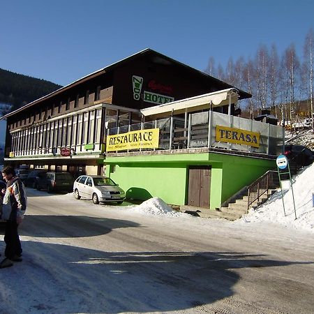 Hotel Nico Špindlerŭv Mlýn Exteriör bild